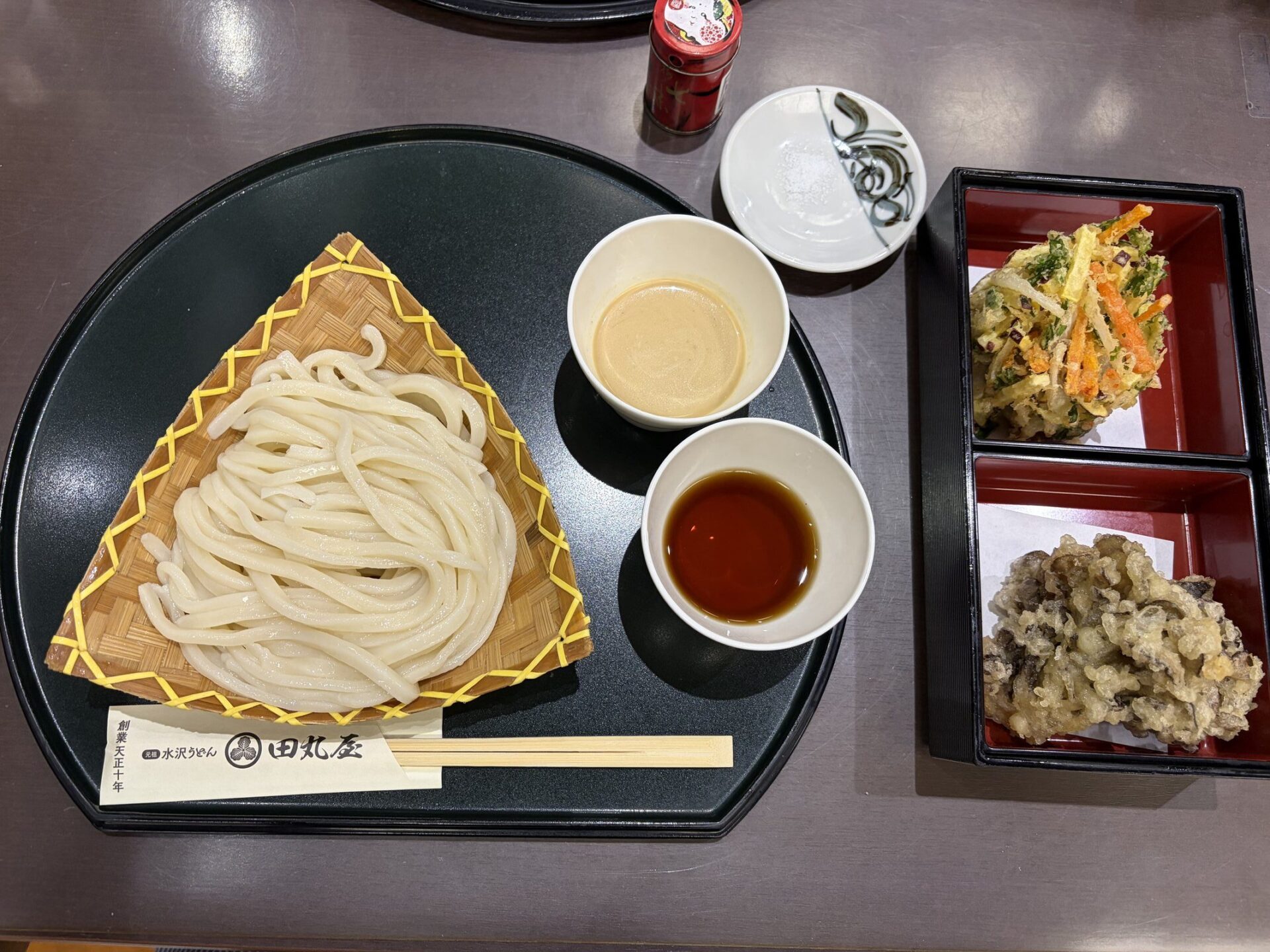 元祖 水沢うどん 田丸屋（伊香保）｜創業1582年・食べ比べランチレポ