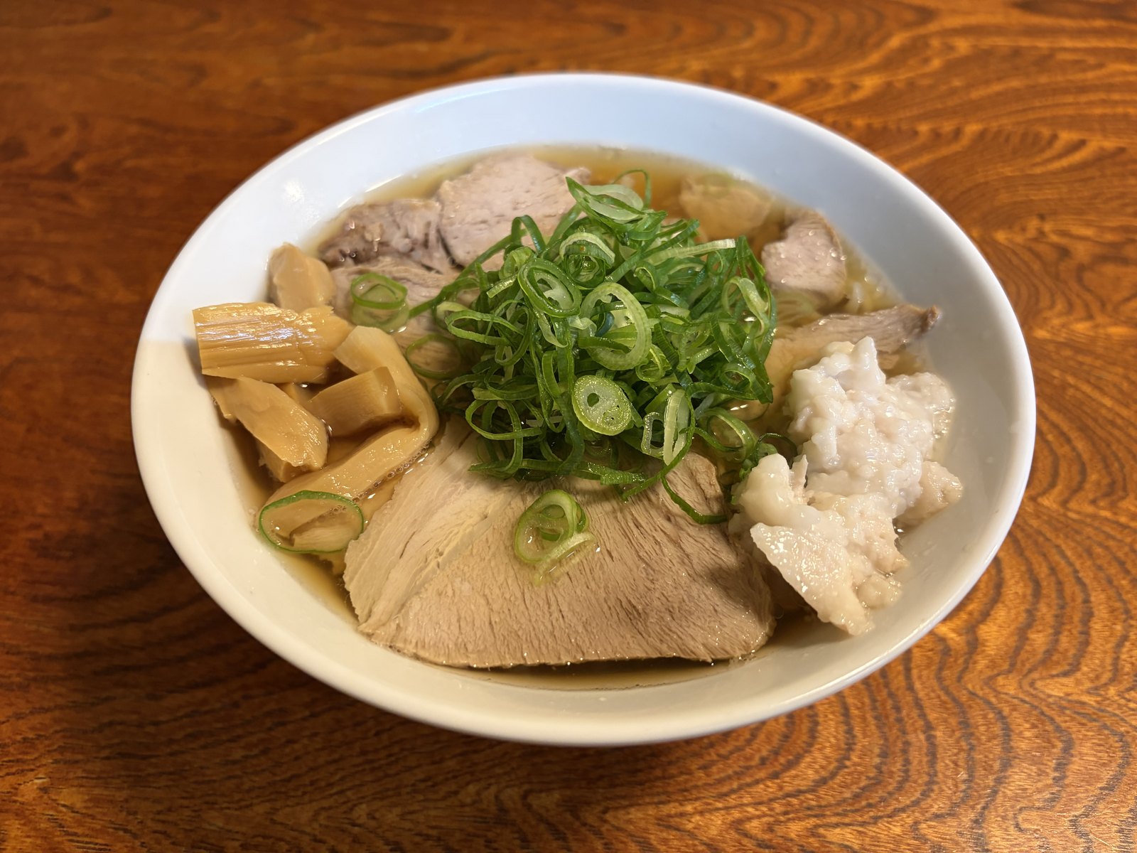 肉出汁中華そば 単体クローズアップ