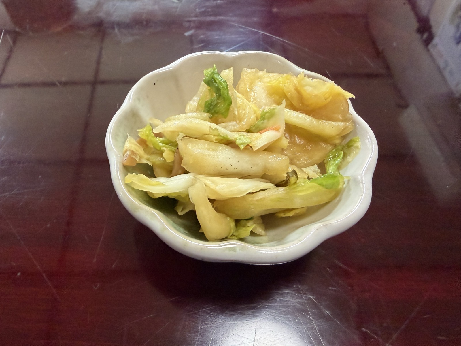 サービスで出るお通しの漬物
